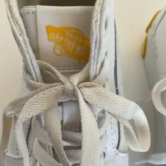 Vans Sk8 Hi Top Tapered Stackform OSF sneakers white with yellow daisy size 7 - Picture 15 of 16